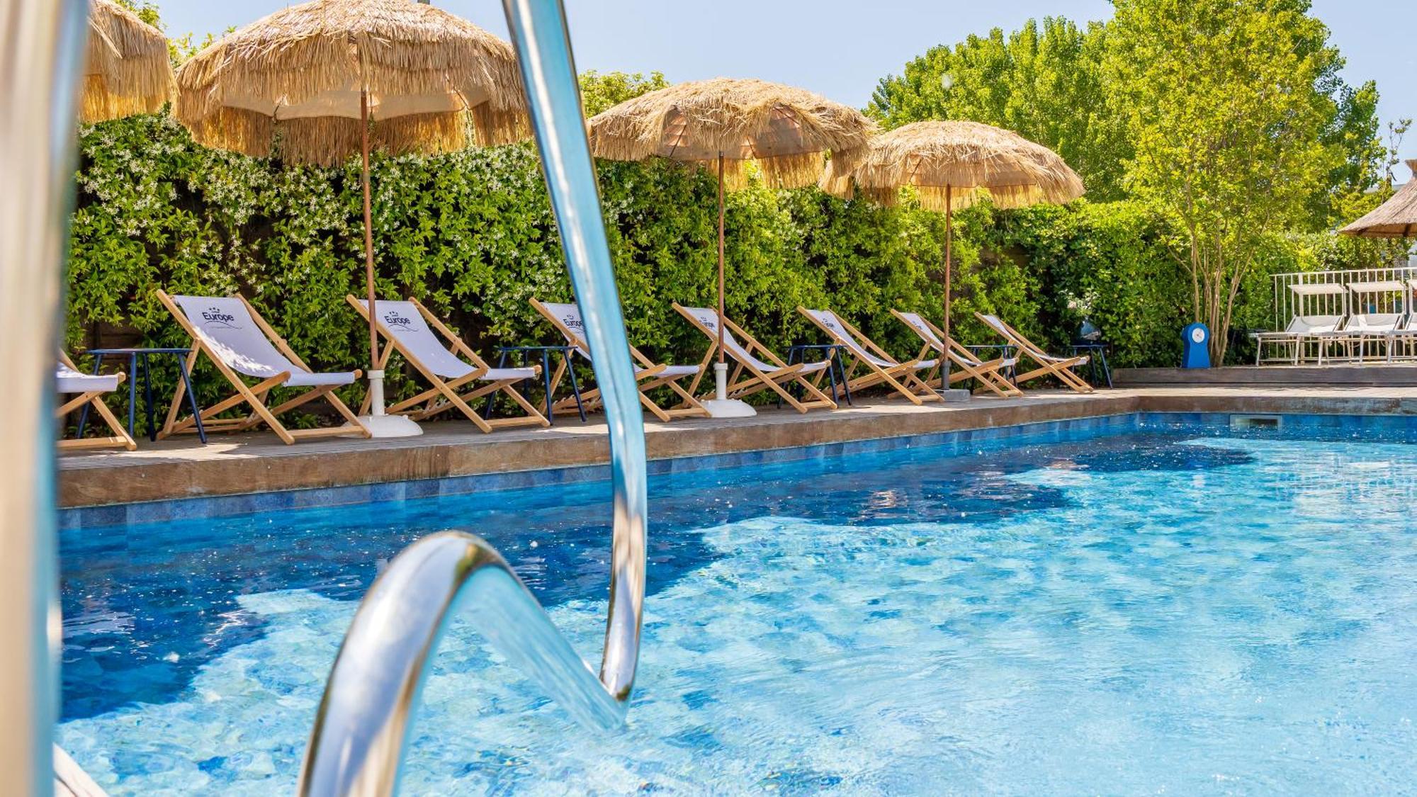 Hotel Europe ลา กร็องเดอ-ม็อต ภายนอก รูปภาพ