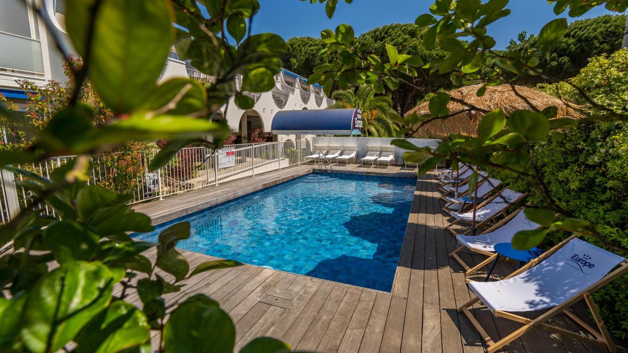 Hotel Europe ลา กร็องเดอ-ม็อต ภายนอก รูปภาพ