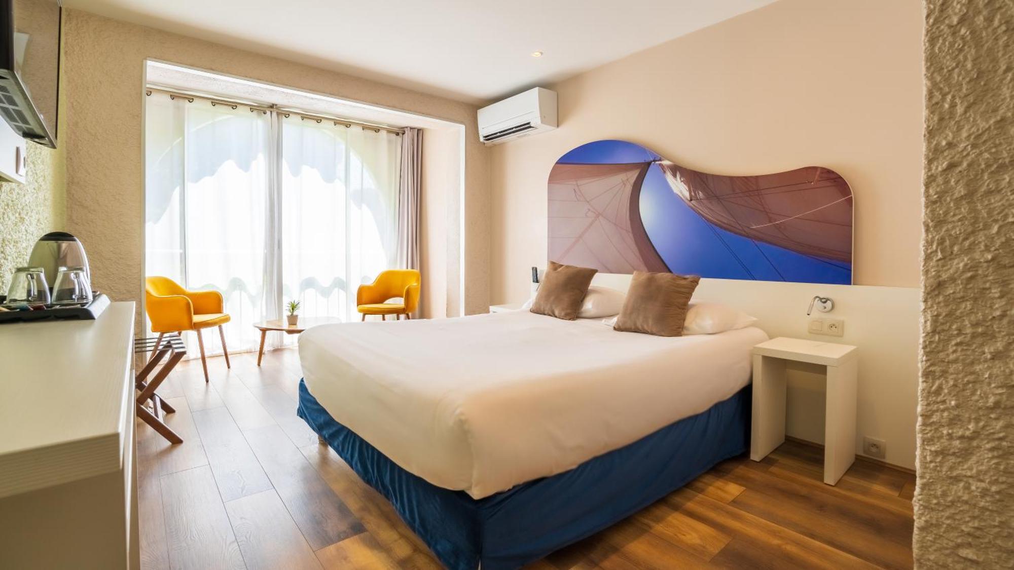 Hotel Europe ลา กร็องเดอ-ม็อต ภายนอก รูปภาพ